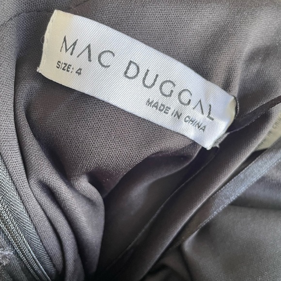 NWT Mac DUGGAL RHINESTONE ENCRUSTED SIDE SLIT CAMI BODYCON GOWN size 4 - Picture 14 of 15